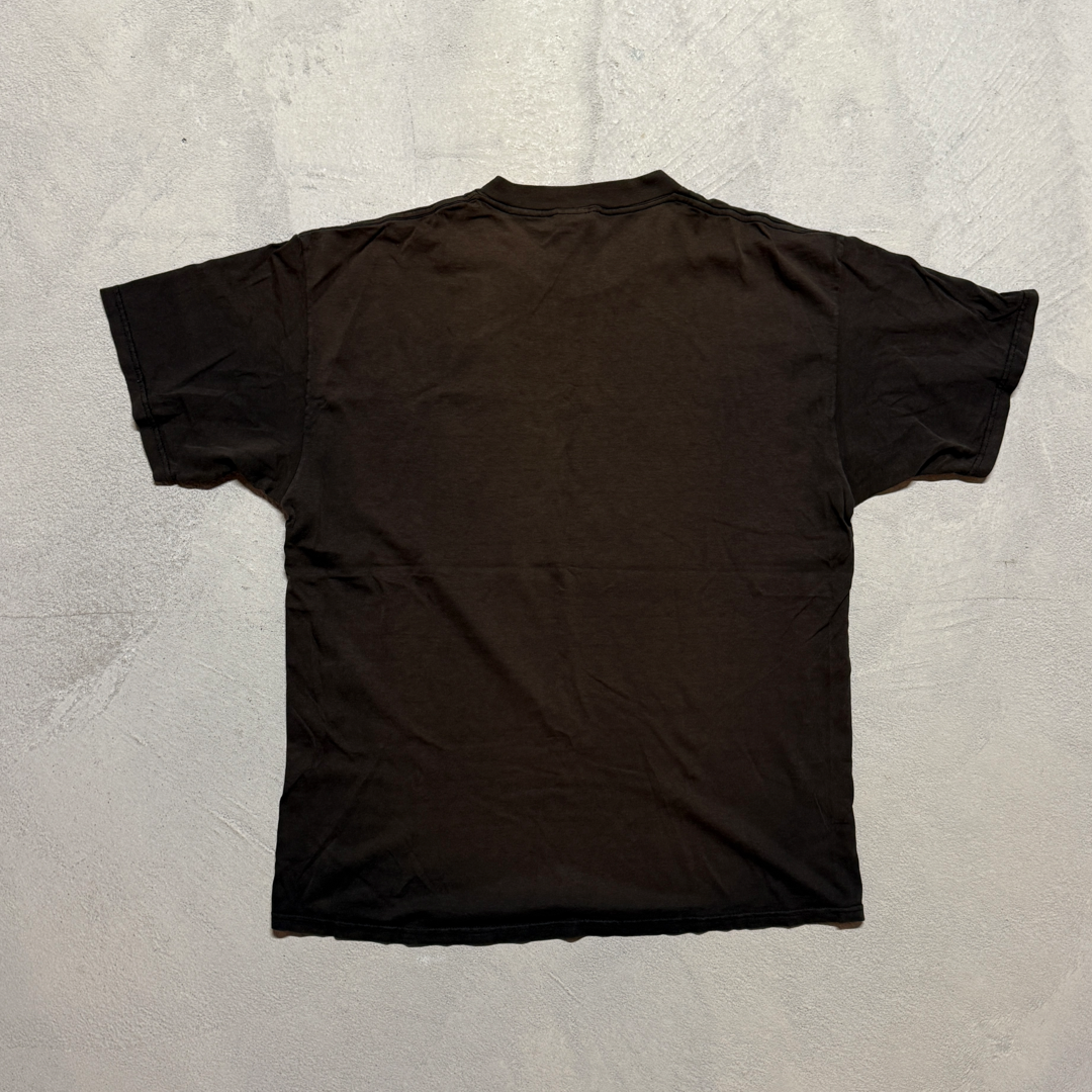 Vintage Chevy Racing Checkerd Flag T-shirt (BROWN)